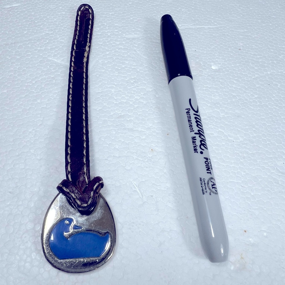 🦆 DOONEY & BOURKE HANGTAG BLUE SILVER DUCK CHARM FOB PURSE BROWN LEATHER